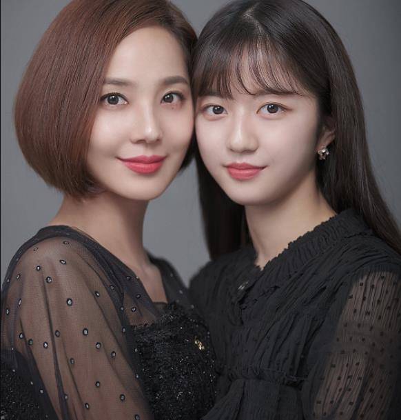 吴允熙的女儿露娜一心想考音乐学院,但处在金钱当道
