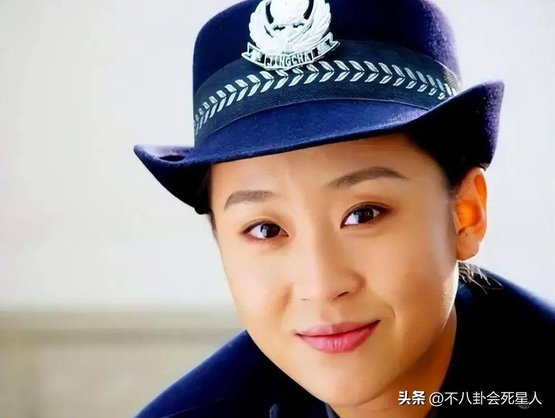 孫儷孫儷年輕的時候,在最經典的作品《中國維和警察》中扮演了一個