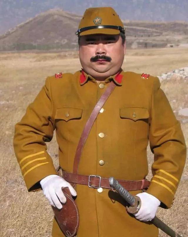 活动在双鸭山地区抗联英雄战斗故事-陈荣久军长血洒天津班_部队_敌人