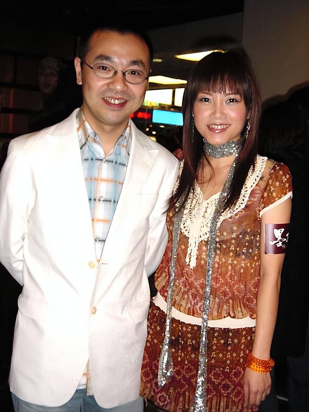 女星戴娆与谢东分手28年:她被父亲告上法庭,他55岁才结婚_北京市_母亲