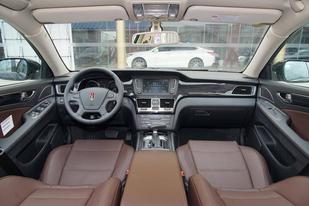 简评红旗h7:轴距2970mm,空间较大_搜狐汽车_搜狐网