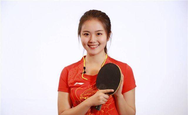 电视乒乓球解说杨影迎来43岁生日,她的解说真的会逼观众静音吗