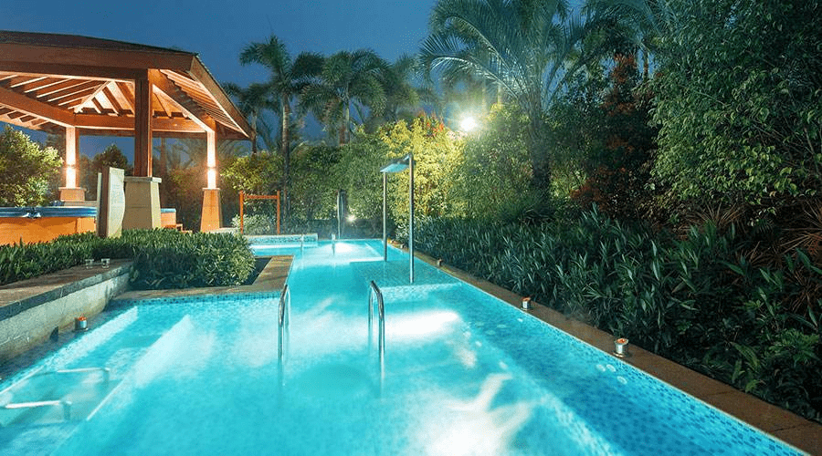 修建庭院游泳池有哪些注意事项?_别墅_结构_系统