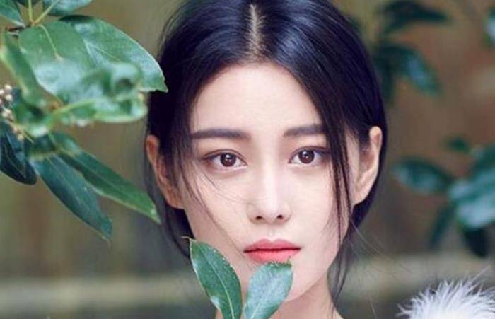 张馨予发文抱怨老公,看别人一起拍视频非常羡慕_网友_何捷_军人