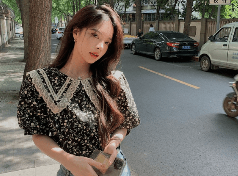 网红雪梨签约模特受伤,多日未出镜惹粉丝担心,受伤原因扑朔迷离_乔乔