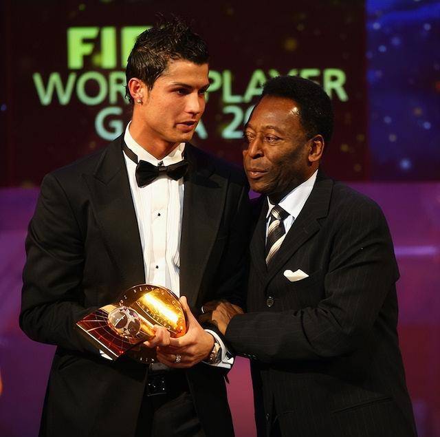 球王贝利逝世!c罗,梅西,姆巴佩齐发文慰问!巴西全国哀悼三天!