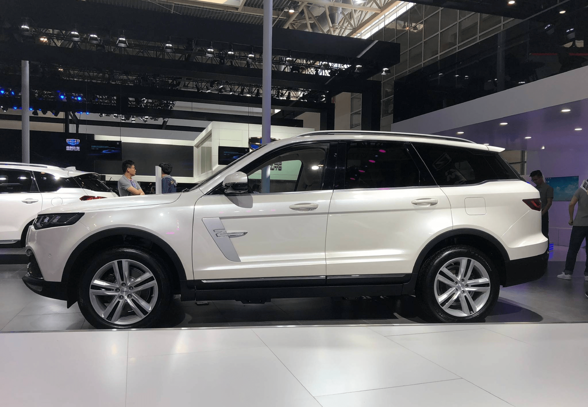 众泰再曝豪车t800,颜值担当,动力强劲_搜狐汽车_搜狐网