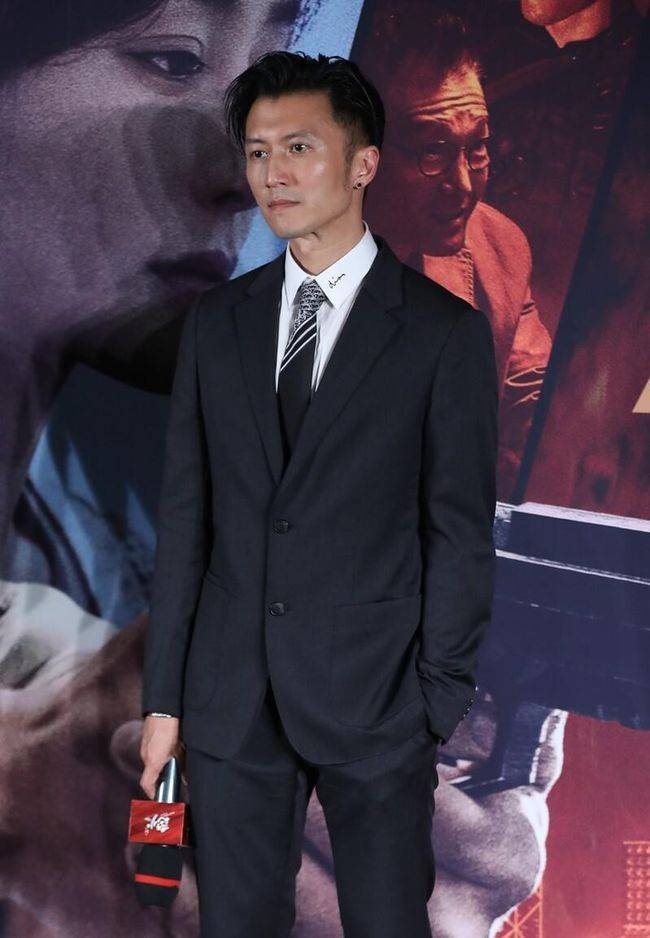 跟谢霆锋学混搭,酷帅又有型_造型_风格_领带