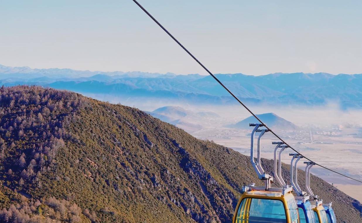 这个冬天最值得期待的地方,云南香格里拉感受仓央嘉措的情怀_石卡雪山