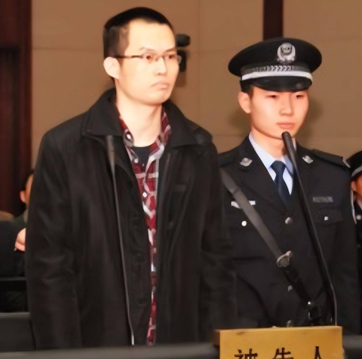 复旦才子毒杀室友,177名师生联名求法院不判死刑:他