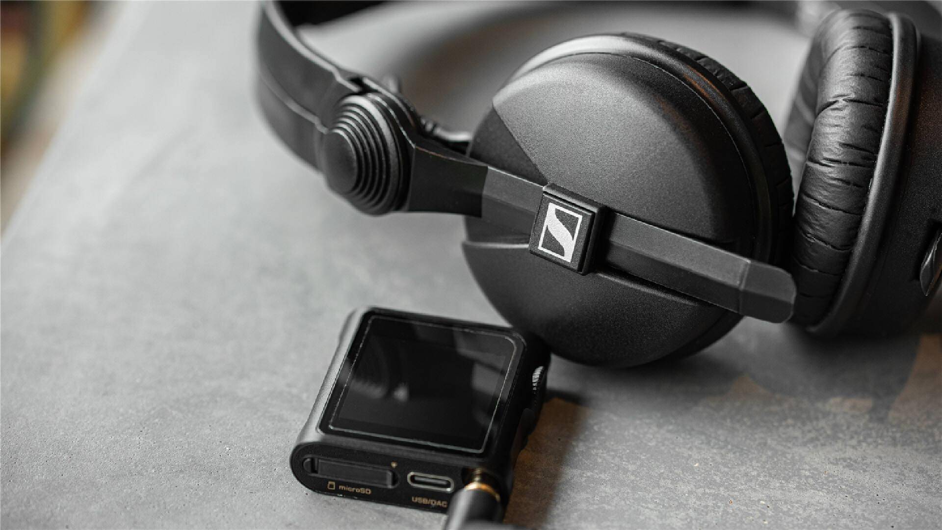 森海塞尔hd25耳机:一款绝对值得发烧友入手的常青树_产品_light_声音