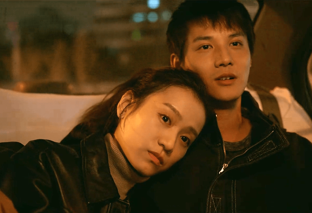 因为当时冯希和赵赫男还没有在一起,因为冯希和李响在一起很多年