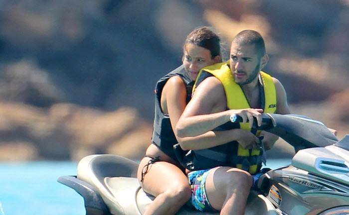 原来本泽马齐人民的祝福!