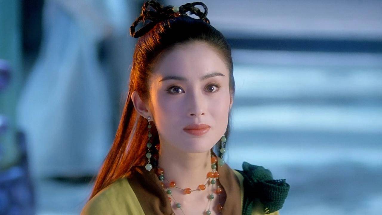 张敏也在周星驰巅峰时期的一些电影中有很重要的表现,比如《最佳女婿