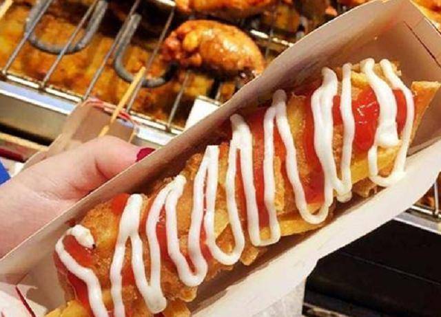 火爆街头的网红小吃,图三因独特气味走红,最后一种是女生最爱_奶茶