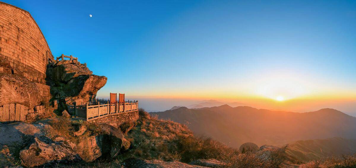 福如东海,寿比南山中的南山就是五岳之一的衡山_衡阳市_祝融峰_汽车站