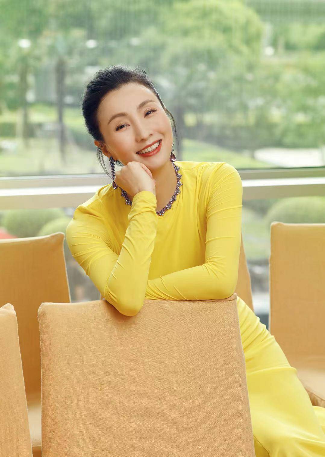 上海电视节,陶虹作为白玉兰评委,演员导演妻子母亲人生赢家_徐峥_时候