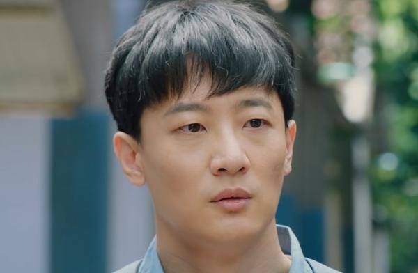 灿烂的季节:被王放圈粉了,虽然很低调,但也是一位实力派好演员_江中