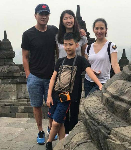 孩子_父母_胡悦稼