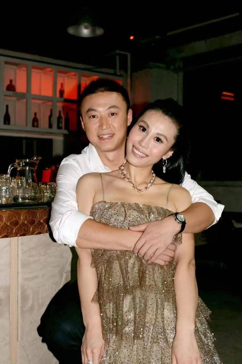 离婚分千万财产移居美国,39岁疑怀第3胎_张宁益_张雅晴_奥运会
