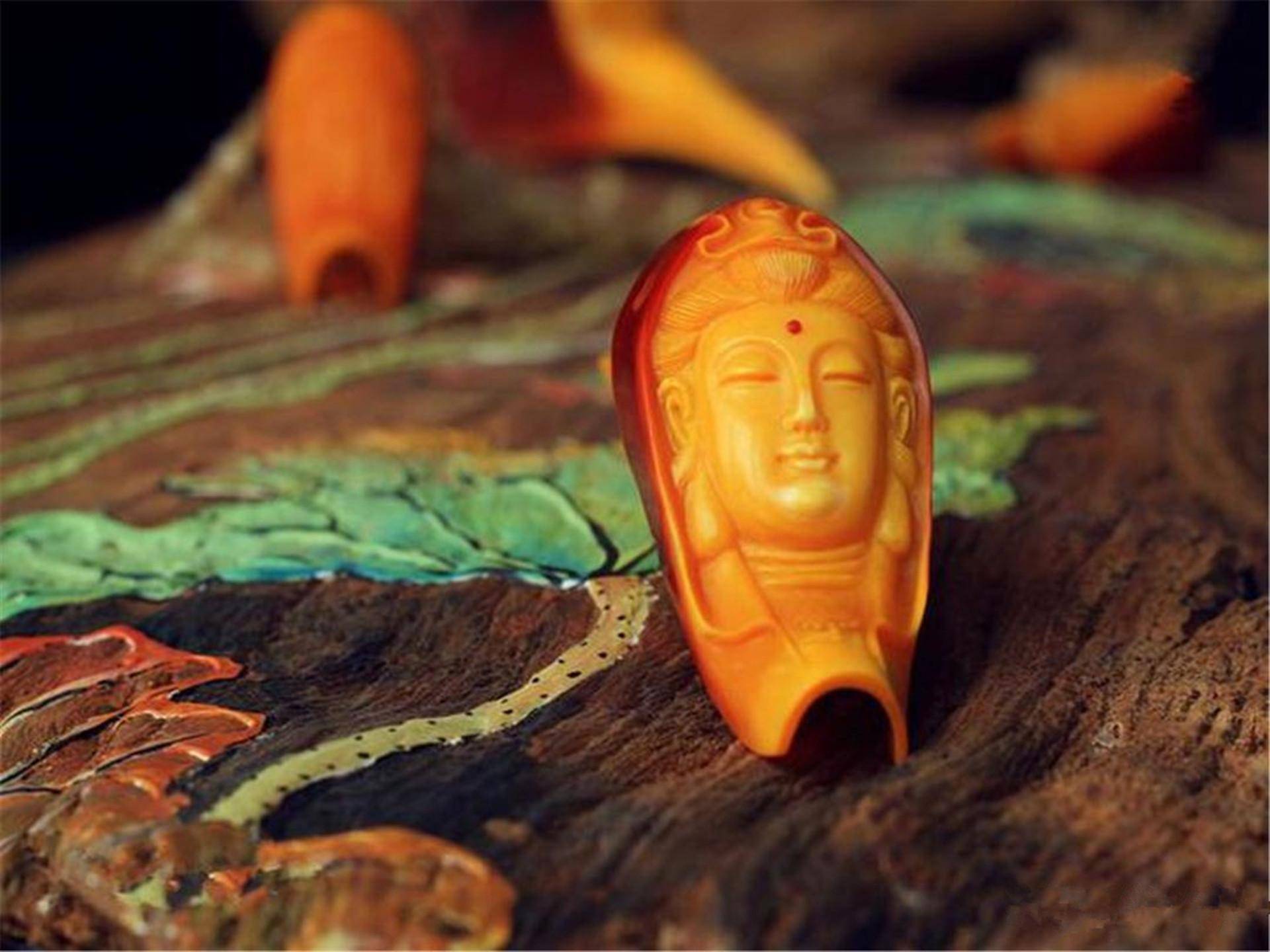 2021年,天津女子因购买"鸟头吊坠"被判10年,网友