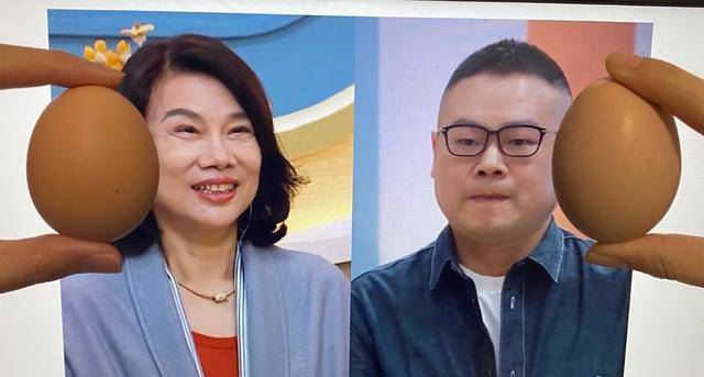 岳云鹏董明珠合影上热搜了?是怎么回事?_岳岳_成功_相声