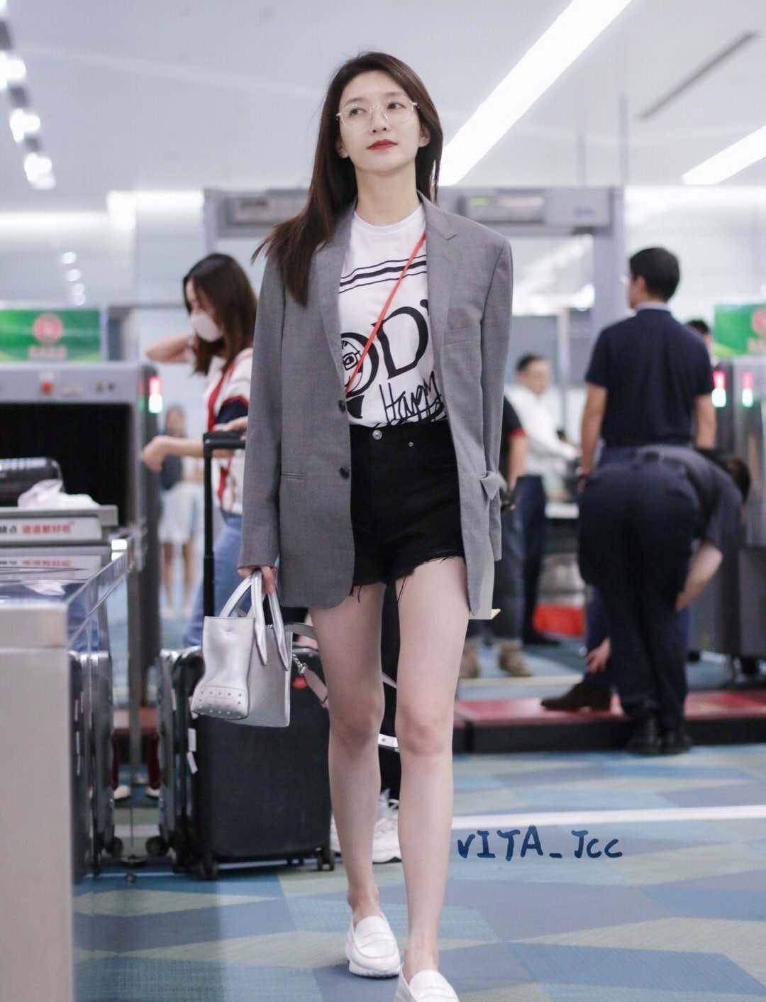 三十而已江疏影穿搭有范看王漫妮职场时尚玩转职场穿搭