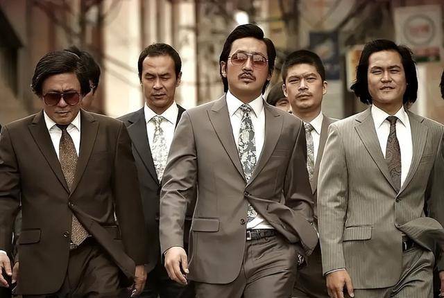 1991年东北黑社会头目乔四伏法,临刑前神色镇静:我这辈子,够了_老大