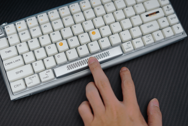 开箱体验杜伽Hi Keys，一把与众不同的潮流键盘，有颜值有手感