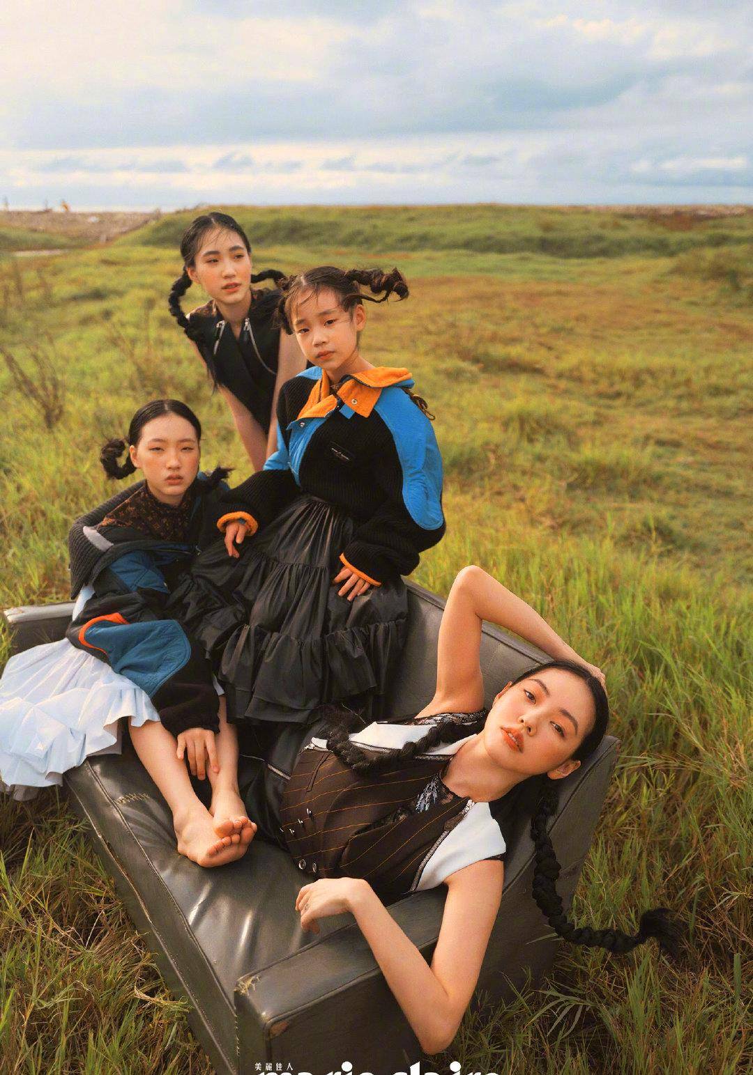 小s和仨女儿合体,登封《嘉人》杂志月刊,女儿们被赞镜头感十足