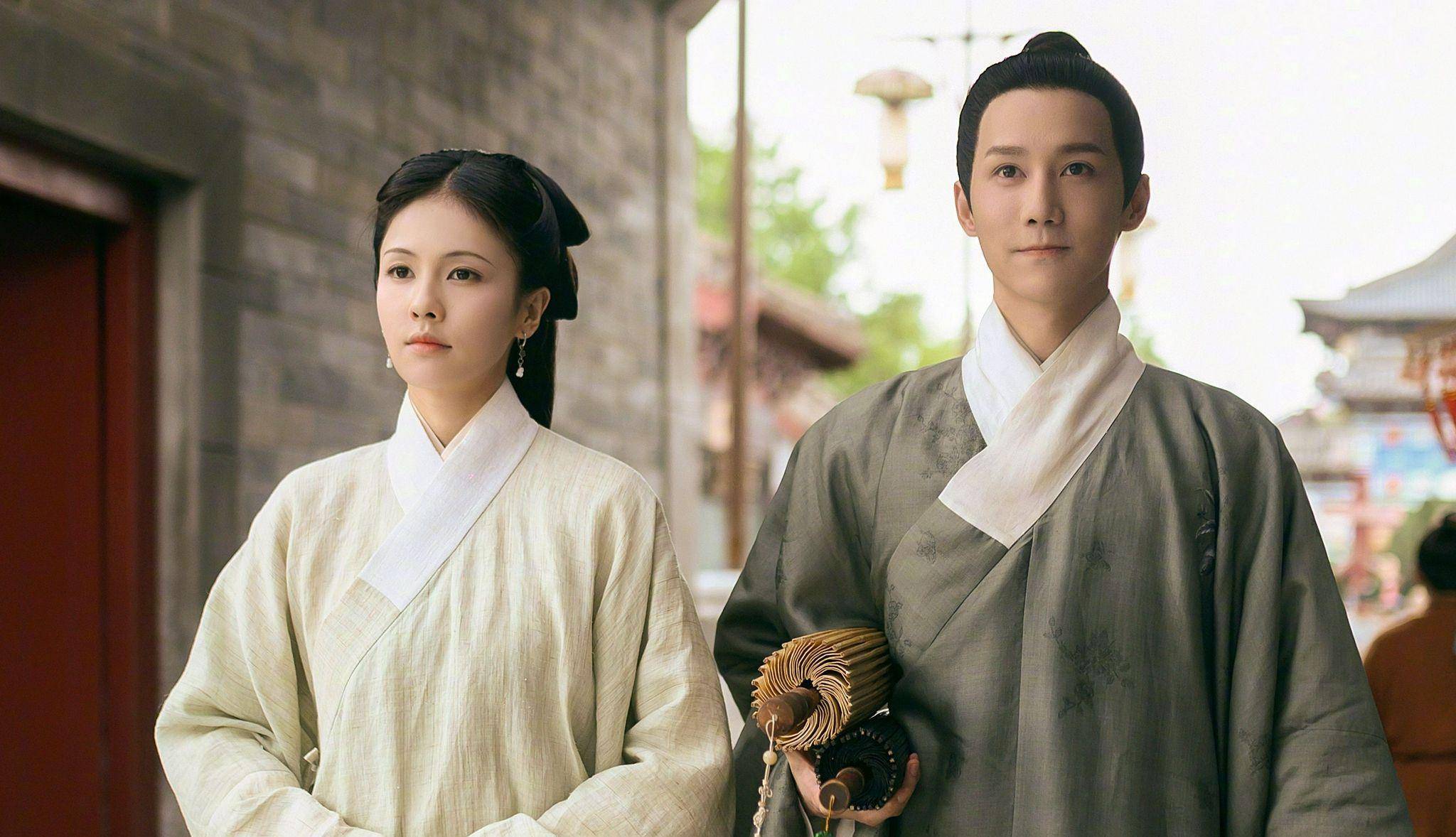 于正剧从国产剧发展历史来看,应该属于戏说古装剧(偏古偶).