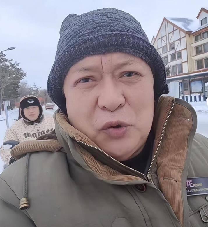 演员池志强:事业巅峰入狱,曾立志考上政法大学,儿子成骄傲