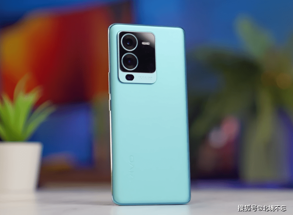 vivo很给力,80w快充 e5屏 12gb 256gb,从3699元降价到2539元_pro_手机