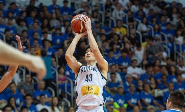 韩国男篮神射放豪言:我想成为亚洲最好后卫,想击败澳大利亚_李大成