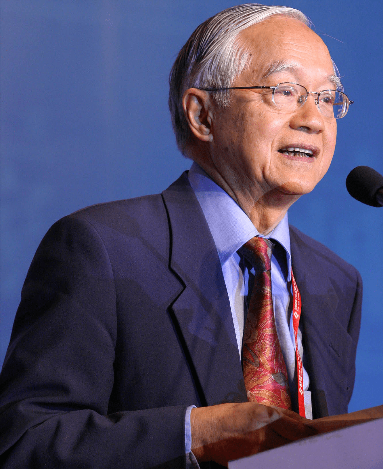 中国企业需要定心丸,更需要企业家精神_经济_信心_吴敬琏