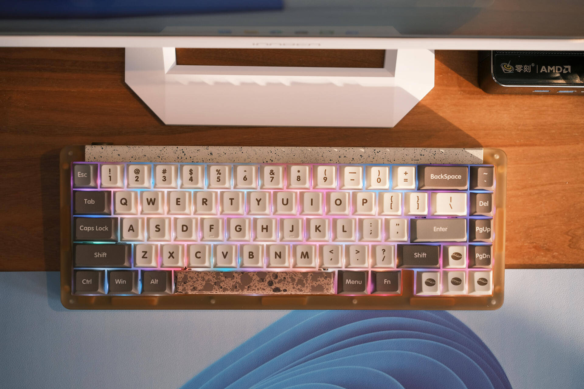 大理石般的美感,IDOBAO ID67 PLUS机械键盘测评,手感与颜值并存