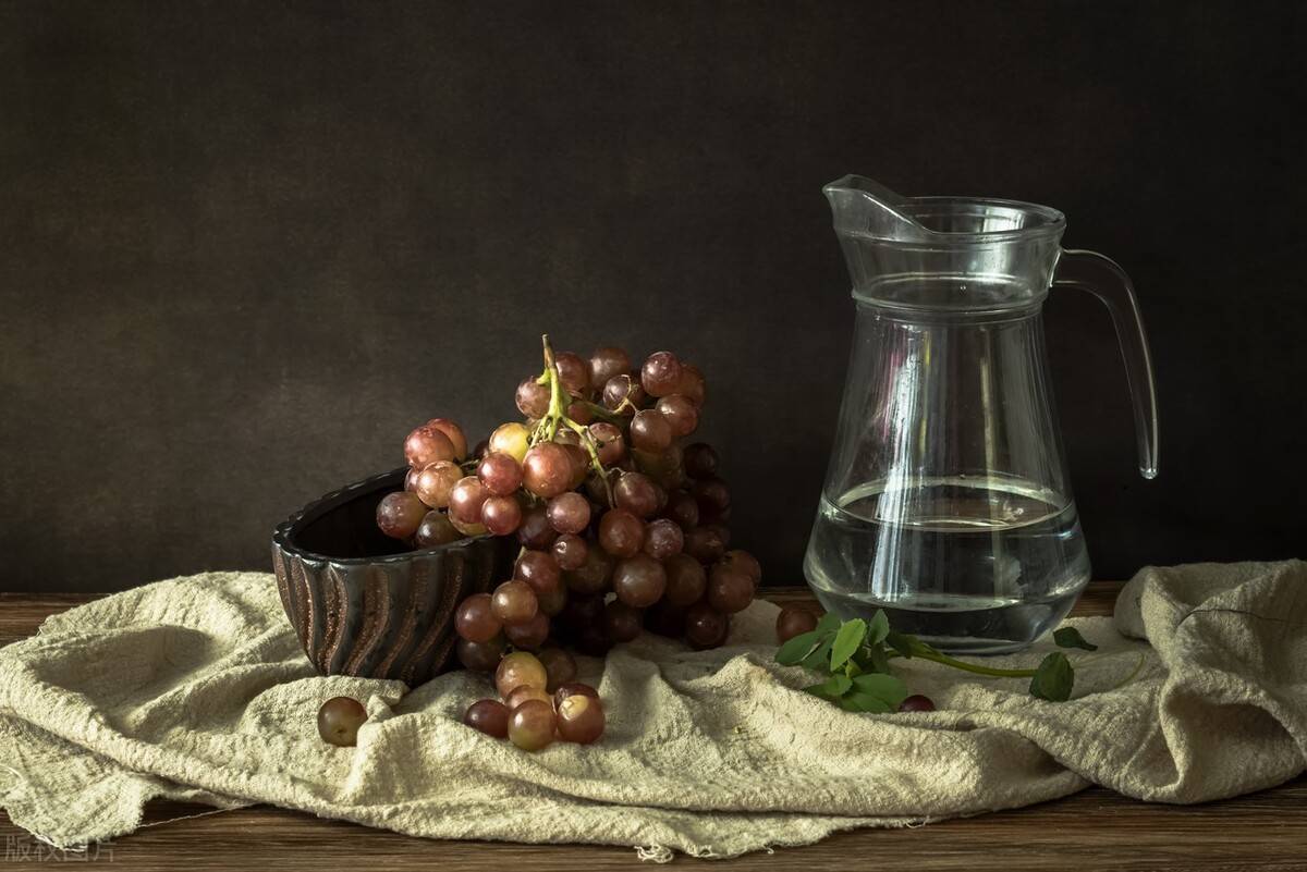 获得影调极为平滑,细腻的照片,尤其是在拍摄静物时,感光度在iso50~200