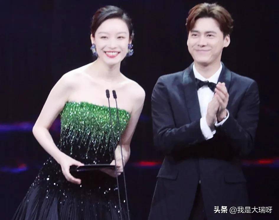 爆李易峰和倪妮正在谈恋爱!