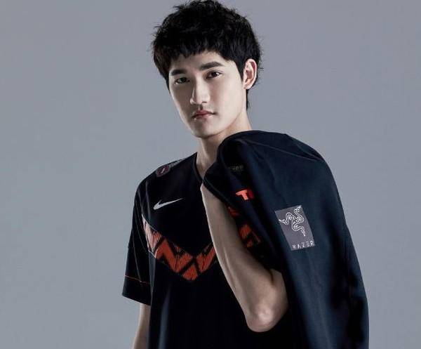 韩网票选lpl颜值top3 第一名毫无争议 阿水因发福落榜_选手_mystic