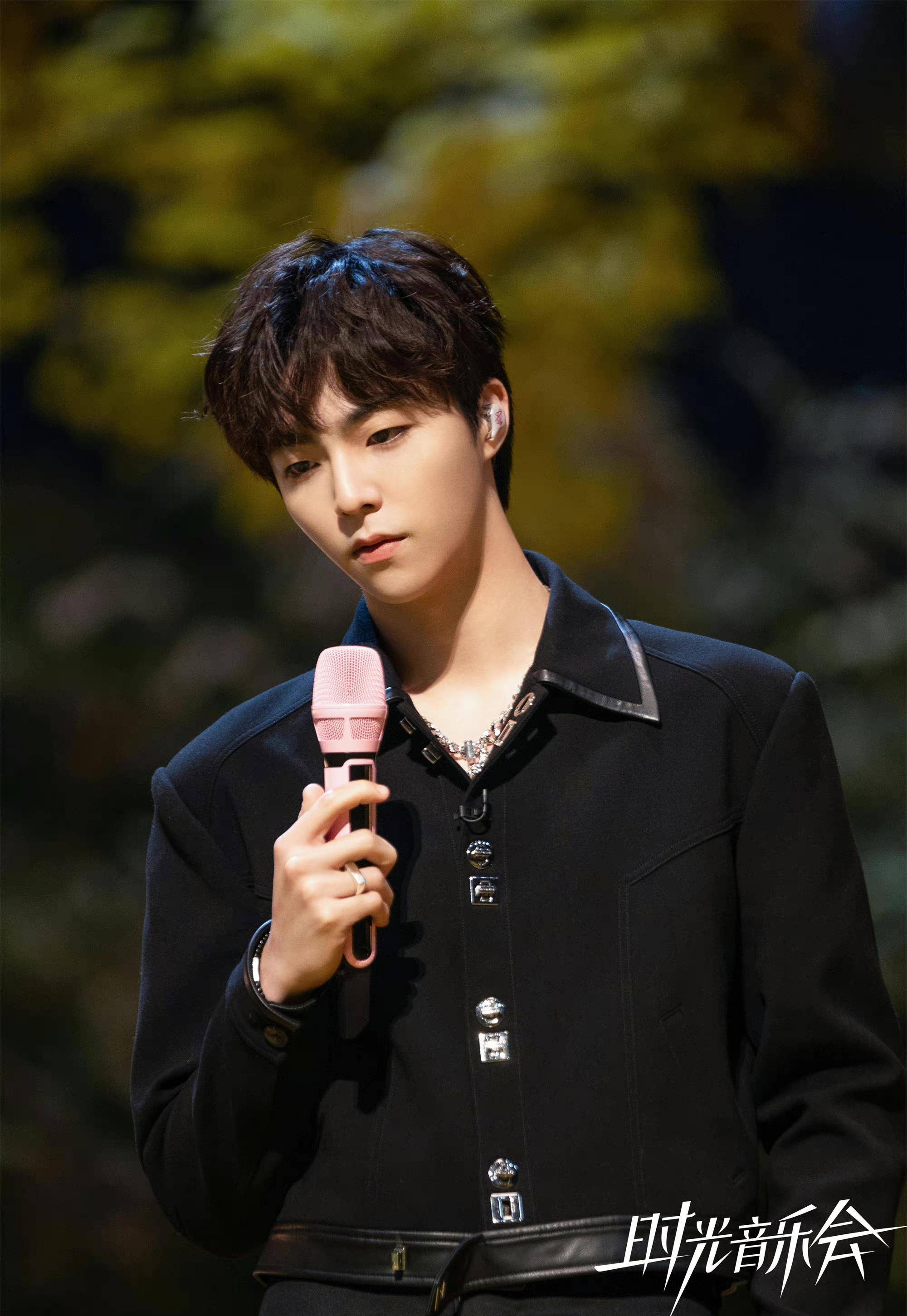 陈立农《天黑》陈立农与这首歌的适配给了我惊喜