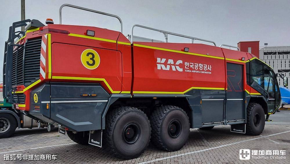 能在外部道路自由行驶,卢森宝亚美洲豹6x6s窄体版机场消防车来袭_搜狐