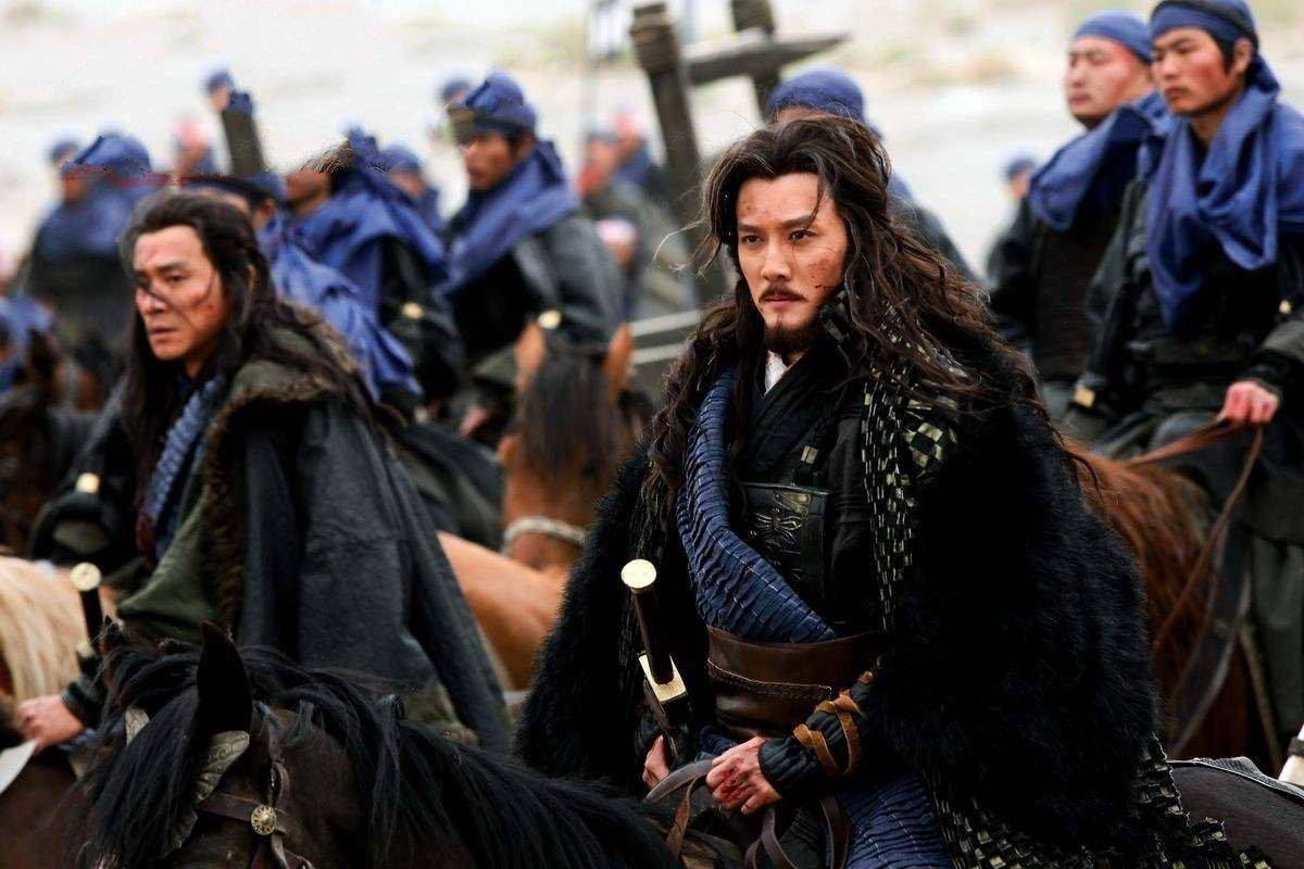 楚汉之争的失败,浅谈项羽战败的性格原因,以及争霸中的问题_刘邦_秦国