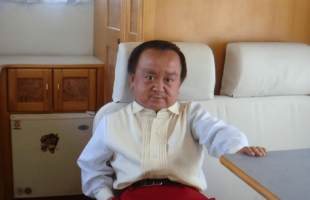 张伸:身高1.