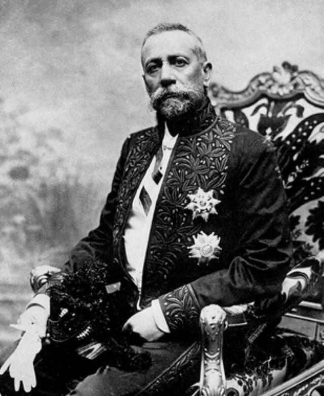 蒙尼尔事件:贵族少女失踪25年,获救时只剩48斤,真相轰动法国_布兰奇