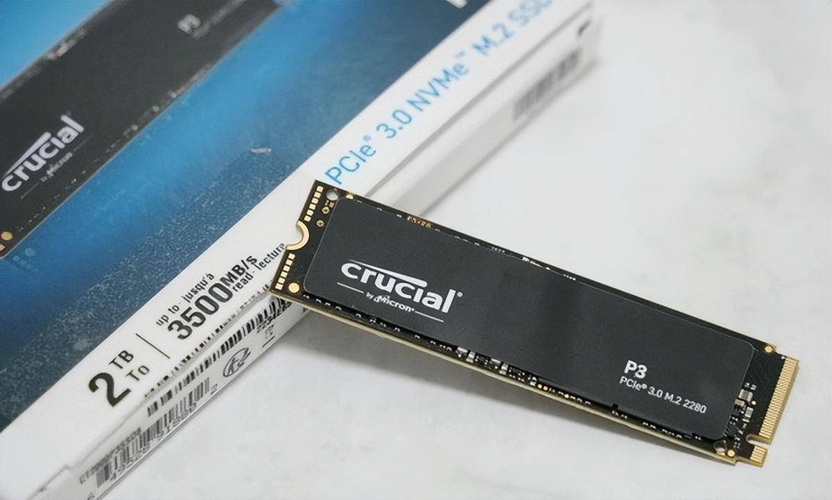 P3 CT2000P3SSD8JP [M.2 NVMe 内蔵SSD 2TB PCIe Gen3x4 P3 シリーズ