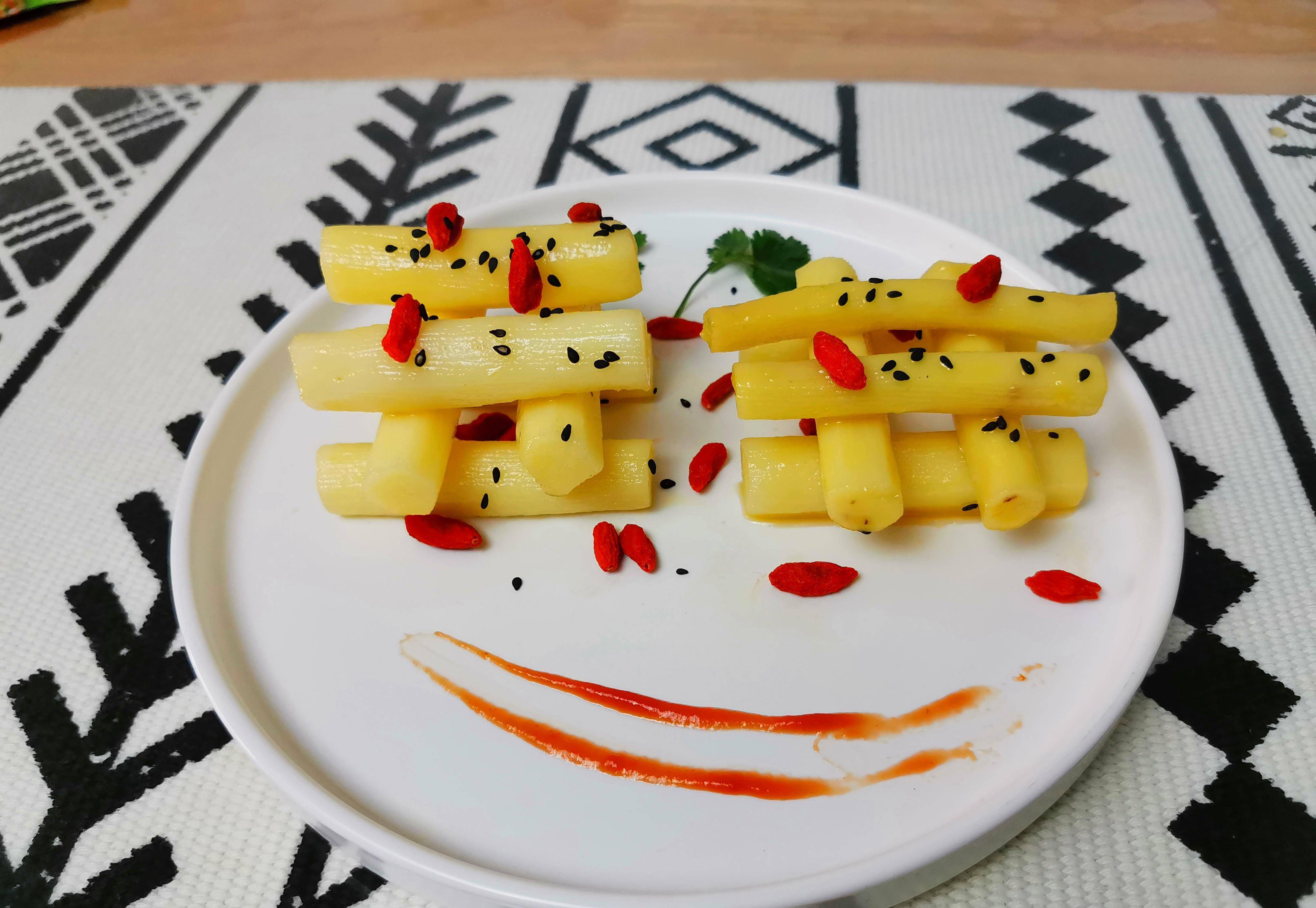 年夜饭必备菜"步步高升",寓意来年更上一层楼,家里待客压轴菜_山药