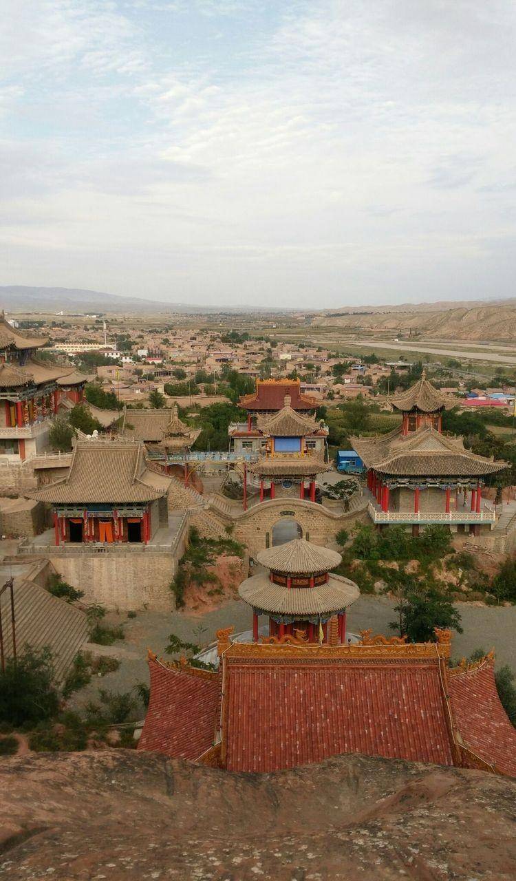 甘肃那个造飞机的农民怎样了?试飞机场,航天英雄杨利伟驻足6年_打拉池