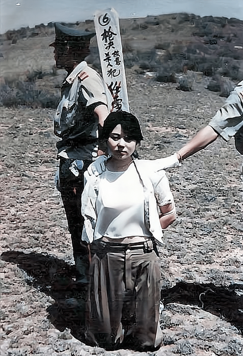 最美死刑犯任雪,穿着露脐装上路,行刑前为何突然主动张开嘴巴?_戴德昌