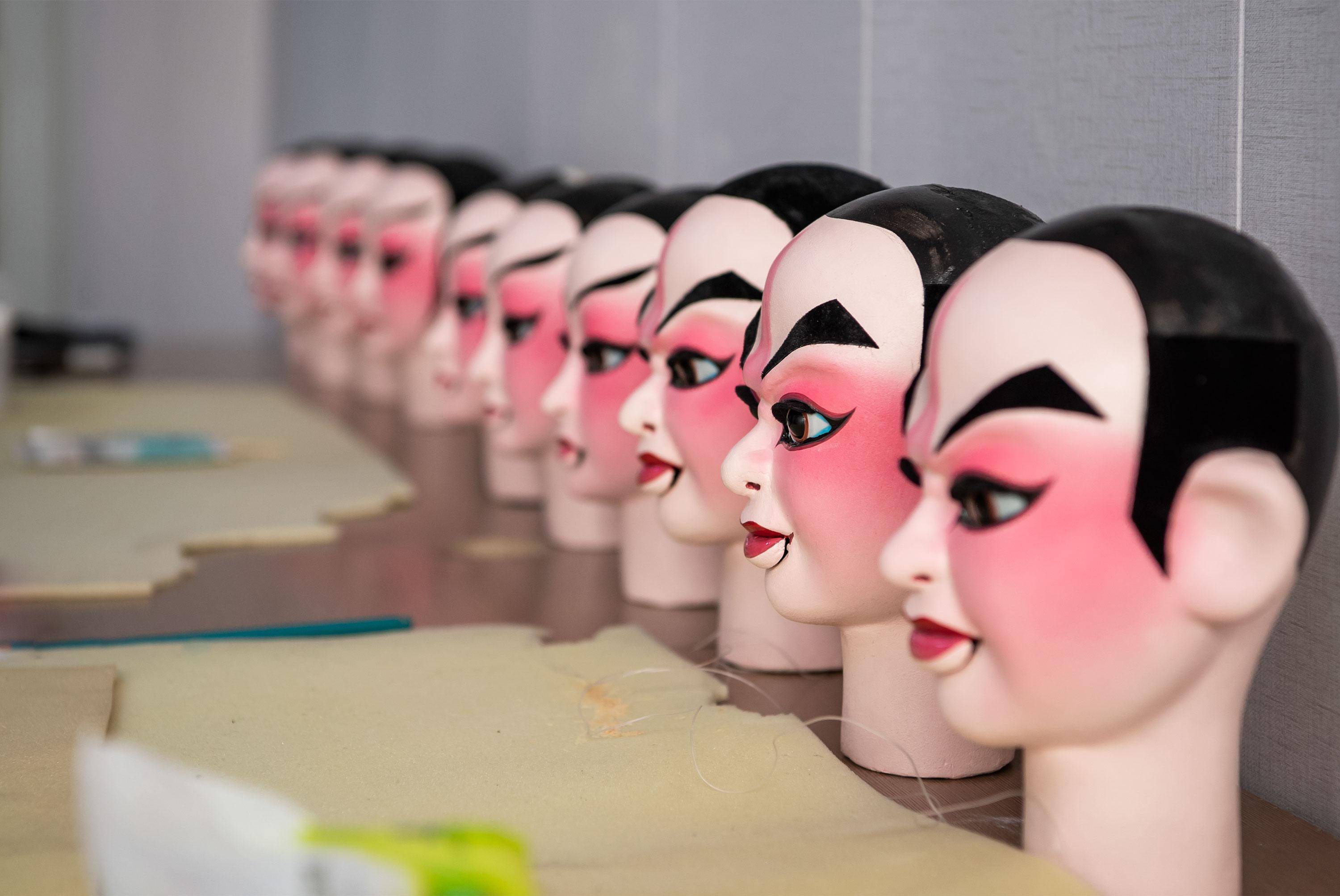 孝义:匠心传承"偶"塑灵魂_王茂伟_木偶戏_工艺美术