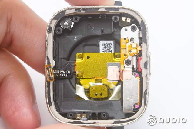 redmi watch 3智能手表拆解,支持心率,血氧检测,搭载专业运动算法